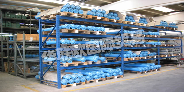 FLOVEX擁有適用于所有工業(yè)需求的各種熱交換器，他們的工廠設(shè)計(jì)和制造的產(chǎn)品適用于各種領(lǐng)域，從液壓到造船，從能源回收到石油和天然氣。