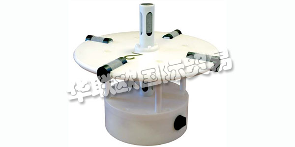POLYAMP專注于電源產(chǎn)品。他們擁有自己的DC / DC轉(zhuǎn)換器開(kāi)發(fā)和制造。他們的專長(zhǎng)是高壓電壓轉(zhuǎn)換器，適用于惡劣環(huán)境。