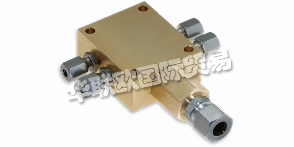 REBS Zentralschmiertechnik GmbH成立于1948年，現(xiàn)已發(fā)展成為一家現(xiàn)代化的國(guó)際公司。這家家族企業(yè)現(xiàn)已進(jìn)入第三代管理層，在全球擁有150多名員工，是中央潤(rùn)滑技術(shù)眾多領(lǐng)域的領(lǐng)先供應(yīng)商。