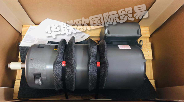 美國葆德電機(BALDOR)，現(xiàn)在已經(jīng)被ABB收購，屬于ABB旗下的子品牌。曾一度叫做巴杜電機，成立于1920年，是一家美國的上市公司。2007年并購了羅克韋爾自動化旗下的瑞恩電氣(Reliance Electric)和道奇(Dodge)兩個品牌(全稱葆德?道奇?瑞恩BALDOR.DODGE.RELIANCE)，成為北美第一，全球第二大的工業(yè)電機供應商。