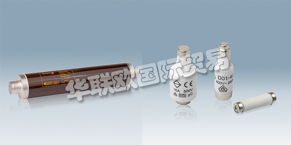 EFEN于1922年成立，生產(chǎn)高質(zhì)量的熔斷器產(chǎn)品。EFEN的質(zhì)量和環(huán)境管理體系證明了EFEN對(duì)高質(zhì)量的承諾，符合DIN ISO 14001，DIN ISO 9001和BD OHSAS 18001的認(rèn)證。EFEN為客戶提供完善可靠的解決方案，為從發(fā)電到電力存儲(chǔ)的安全接口以及用戶的選擇性調(diào)節(jié)提供了一致的解決方案，綜合解決方案可確保電源，基礎(chǔ)設(shè)施和工業(yè)各個(gè)領(lǐng)域的最高安全性，智能解決方案可確?？煽康耐ㄐ藕团潆娤到y(tǒng)的最大可用性。下文為您介紹EFEN熔斷器。